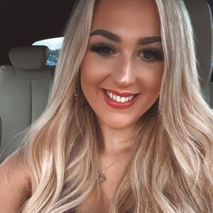 Meet your Posher, Jill